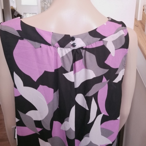 💚Nine West Sleeveless JewelNeck Blouse Top Size L - Picture 5 of 5